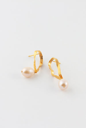 Briseida Mini Earrings-Pearl