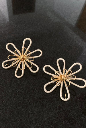 Dalia Maxi Stud Earrings