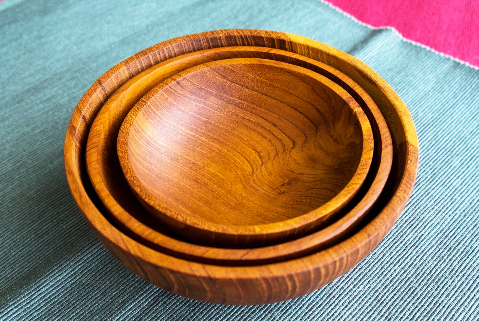 Set Of 3 Teak Wooden Serving Bowls