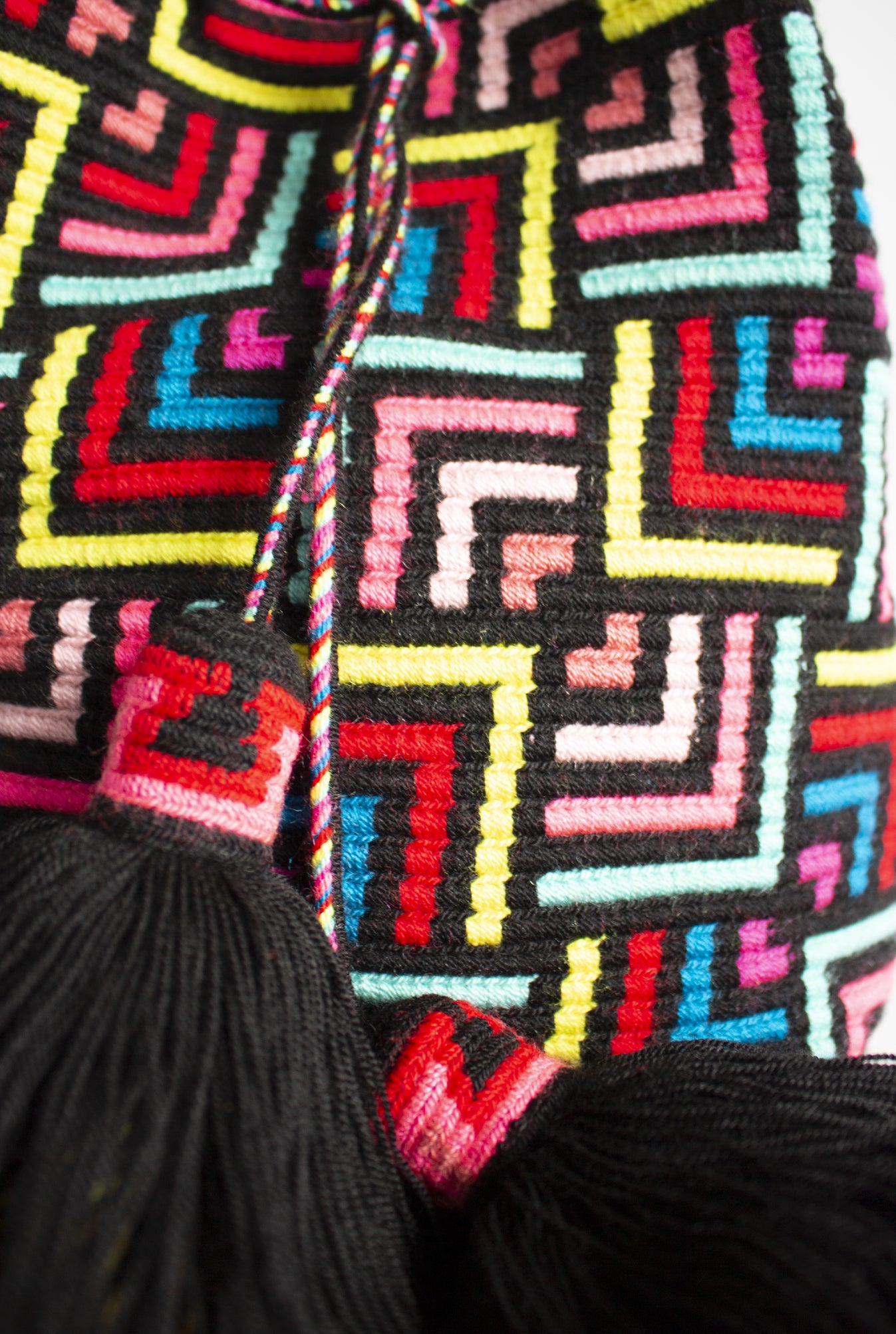Aipa’a Wayuu Mochila Bag