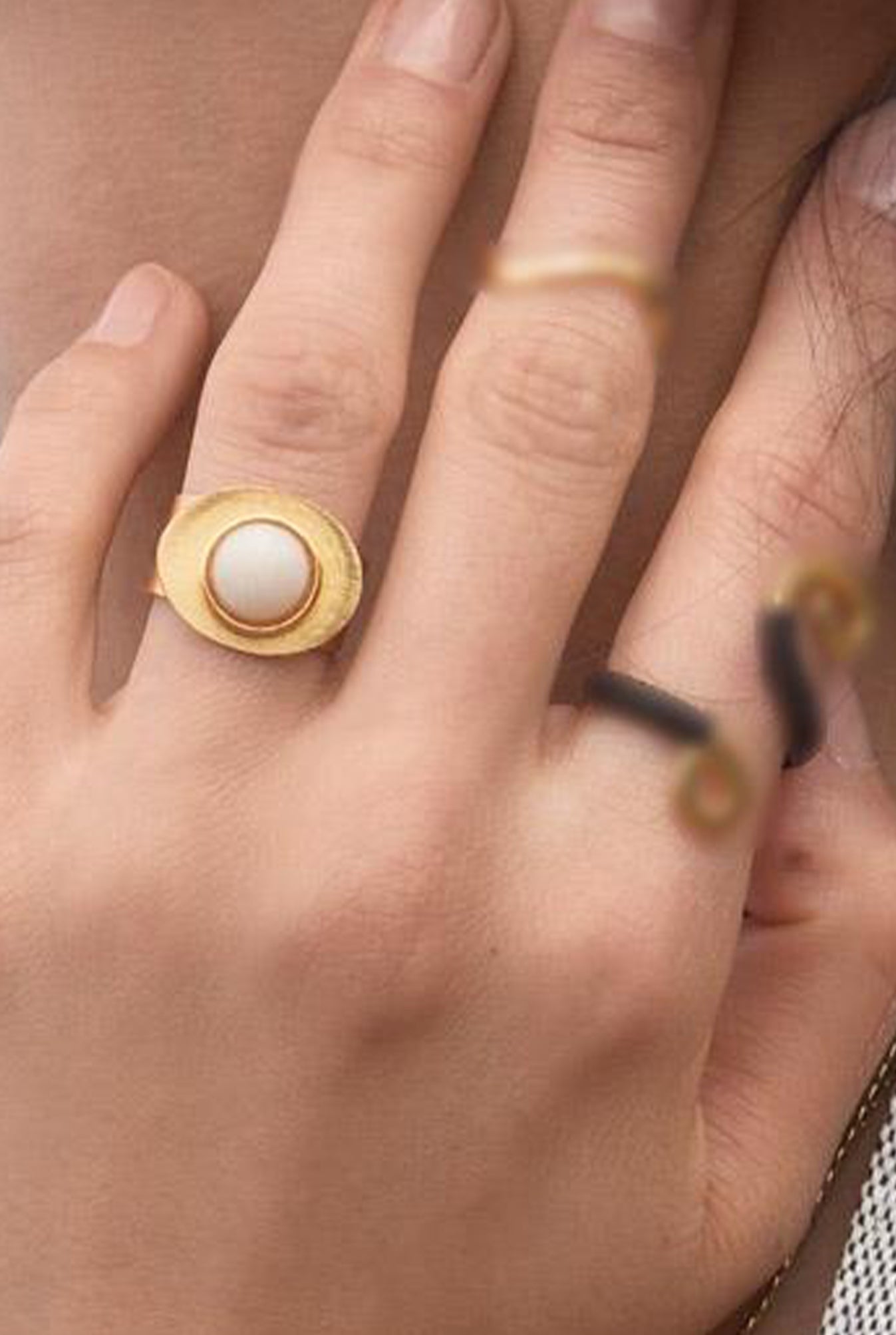 Locaste Ring