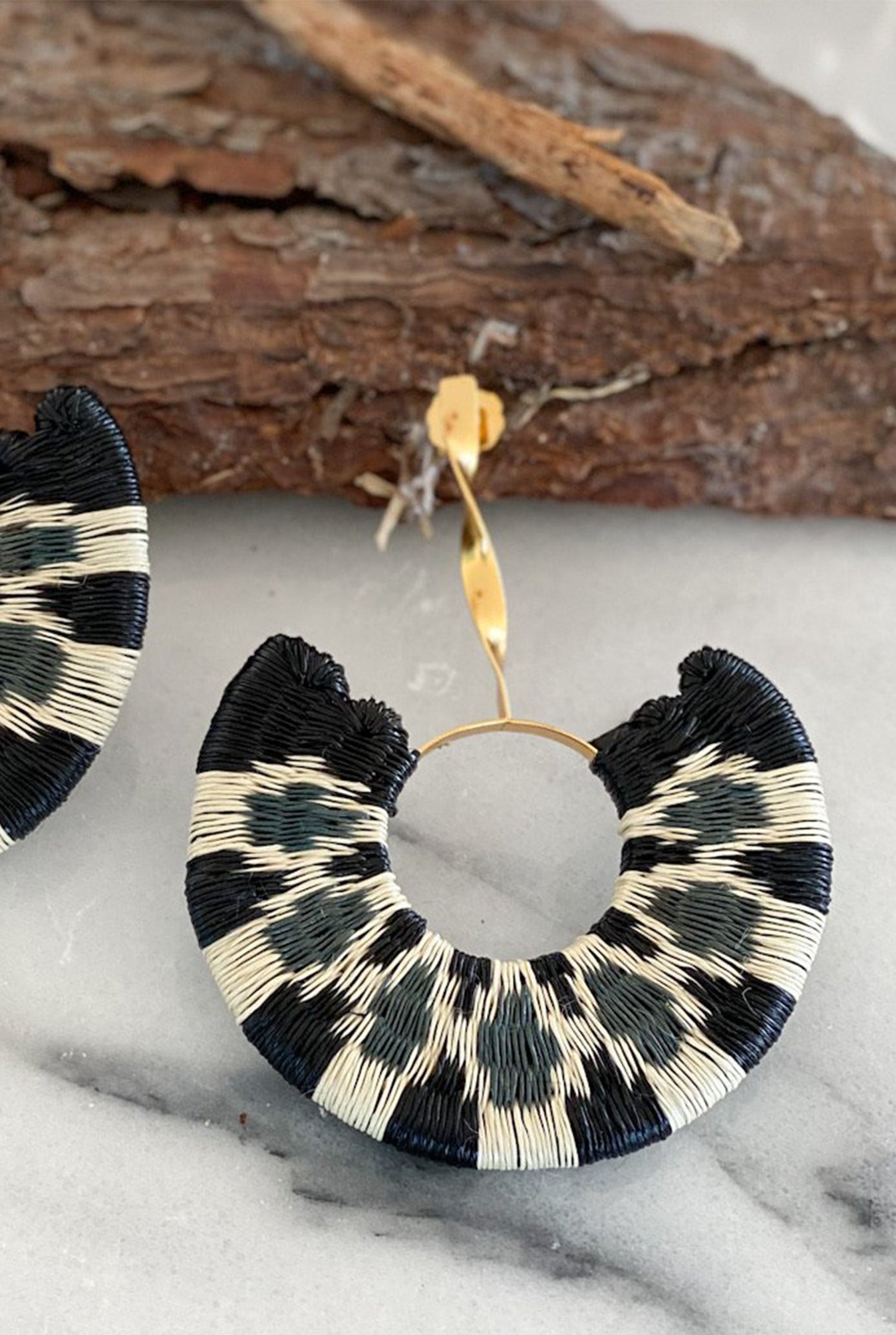 Tordo Earrings