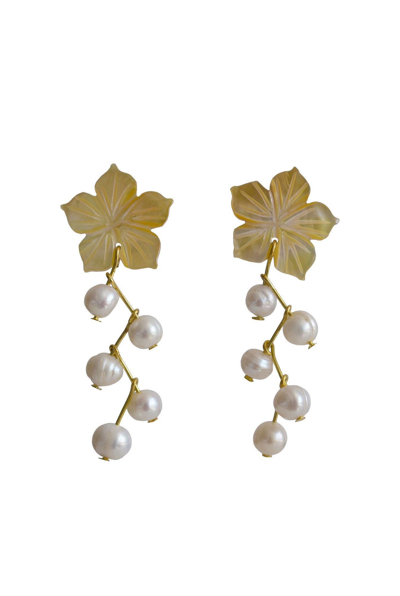 Flower Mother Pearl Earrings